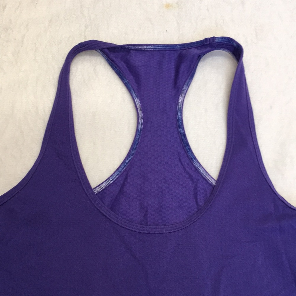 SOLD Women's Lululemon cool Racerback tank top - Picture 2 of 4